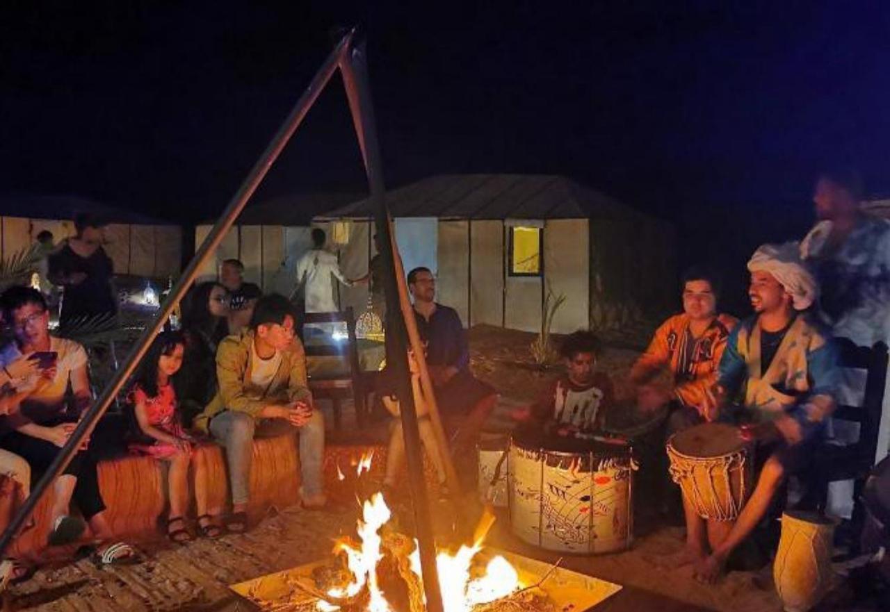Roses desert camp Merzouga Eksteriør bilde