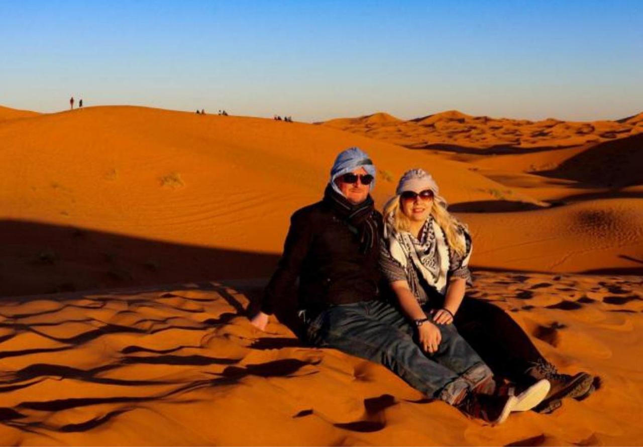 Roses desert camp Merzouga Eksteriør bilde