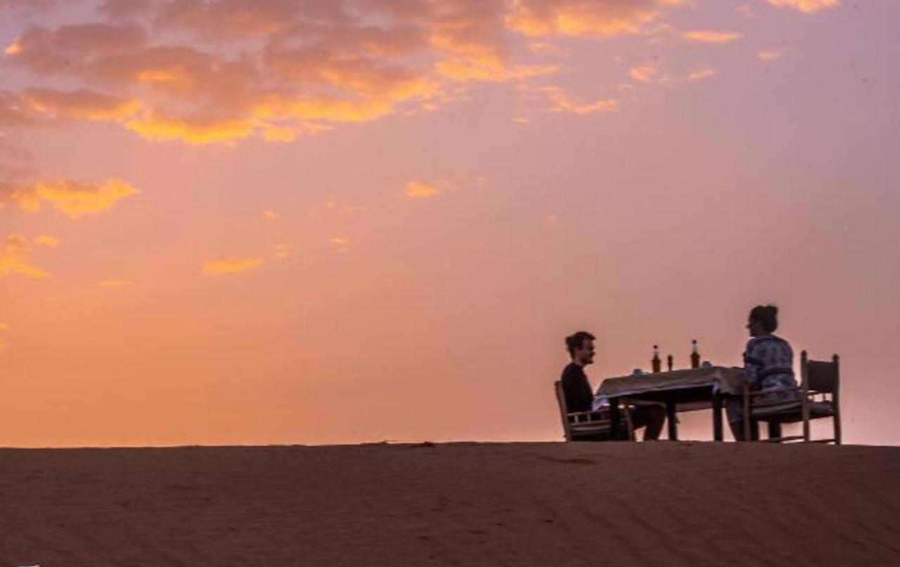 Roses desert camp Merzouga Eksteriør bilde