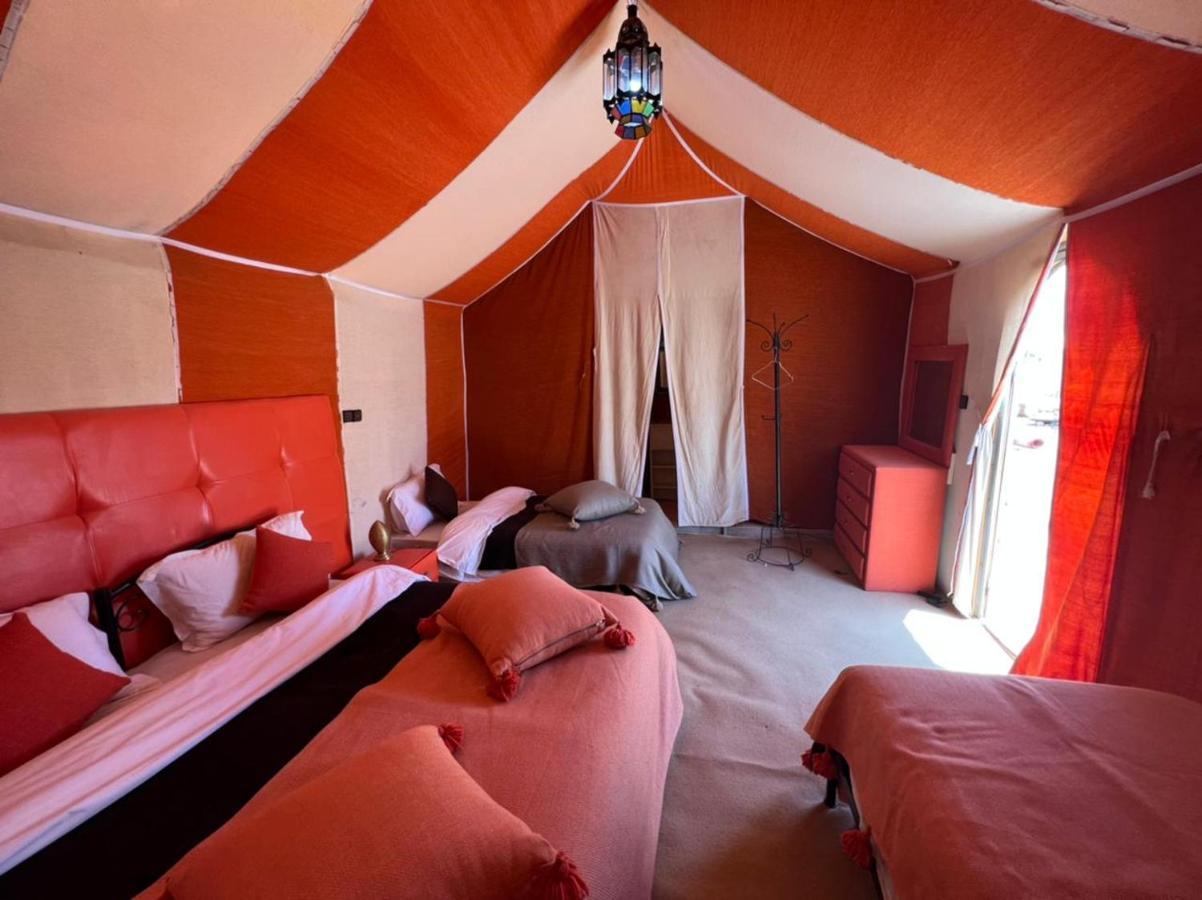 Roses desert camp Merzouga Eksteriør bilde