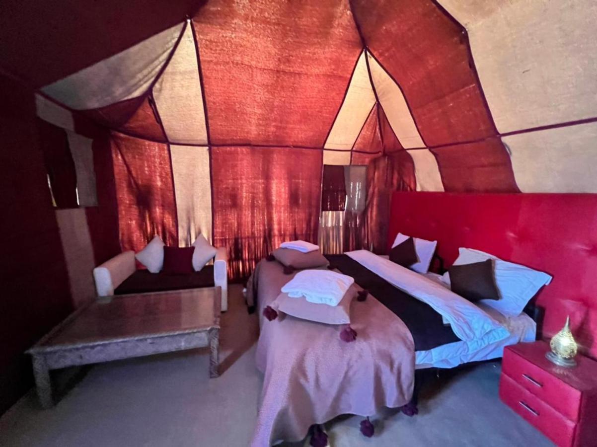 Roses desert camp Merzouga Eksteriør bilde