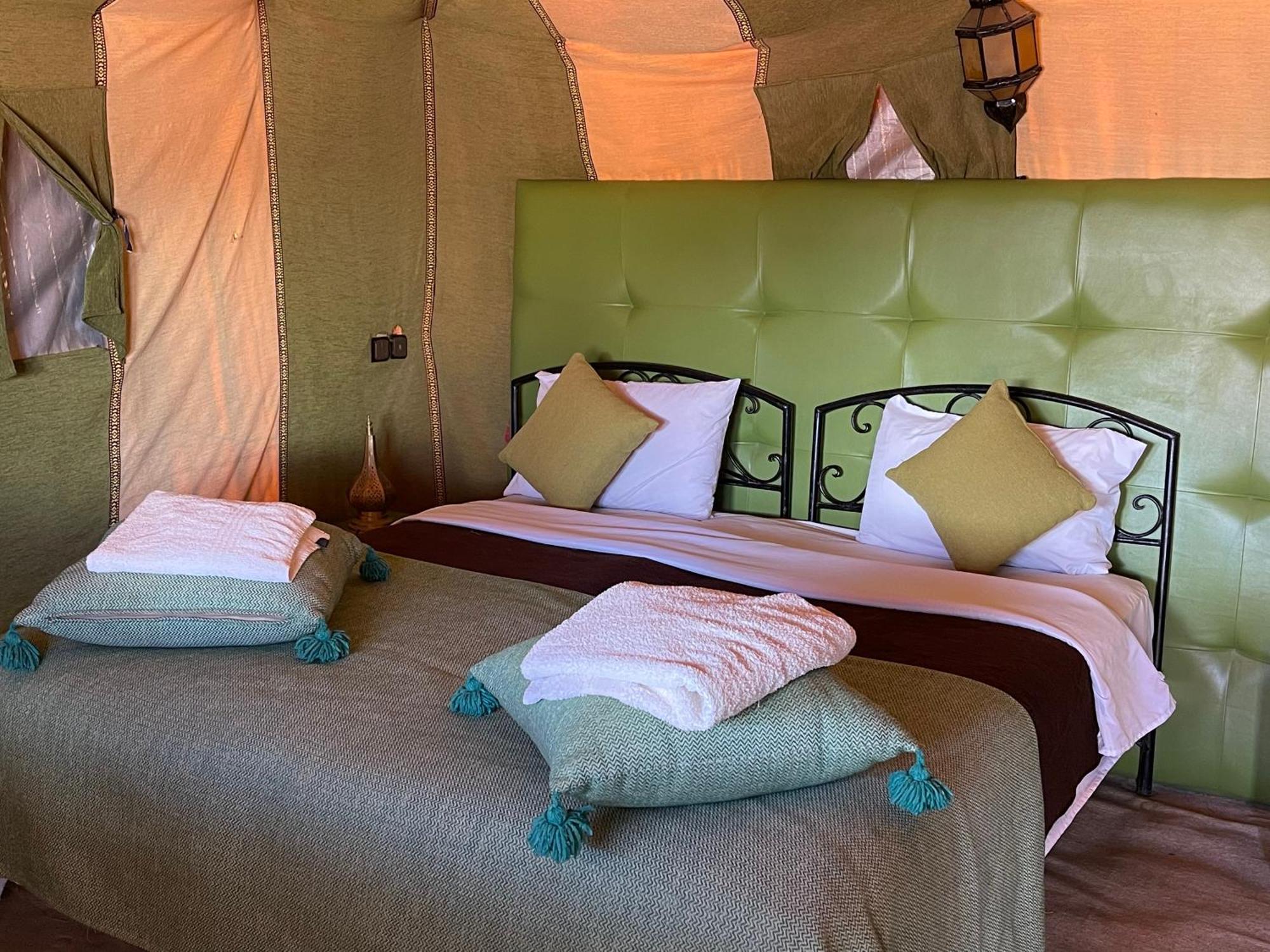 Roses desert camp Merzouga Eksteriør bilde